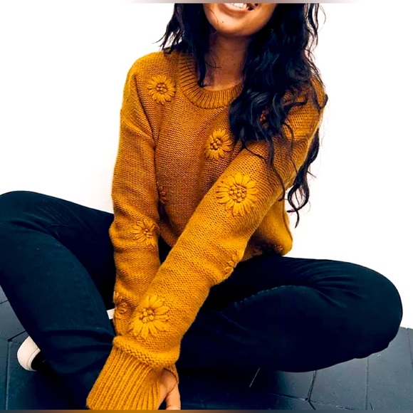 Rare Compass Gold Madewell Embroidered Flower sweater size S - Picture 1 of 8